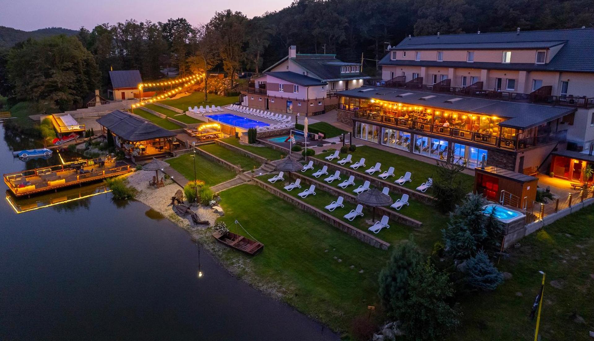 Wellness Hotel Vinnay Exterior photo